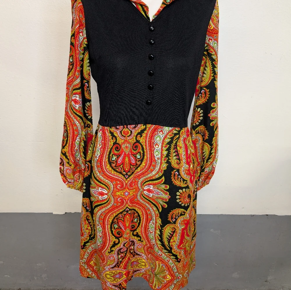 Vintage Paisley Print Black  Multicolor Dress  1960s Size S - Picture 3 of 5